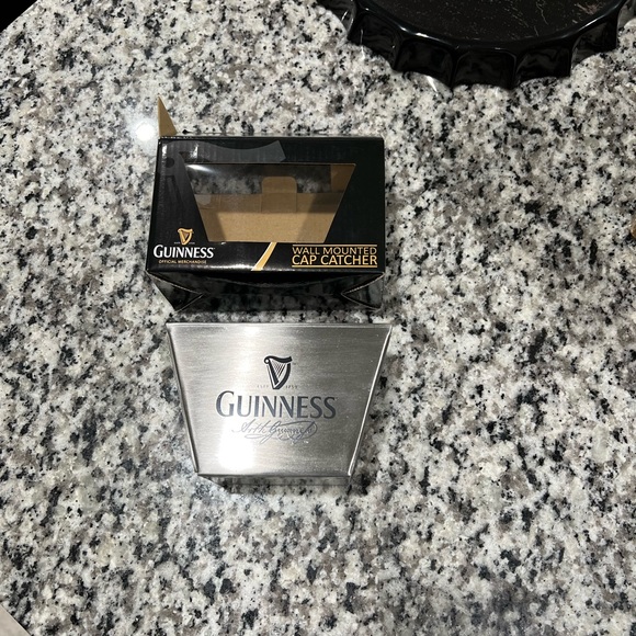 GUINNESS Wall Mounted Cap Catcher NWT - Picture 2 of 2
